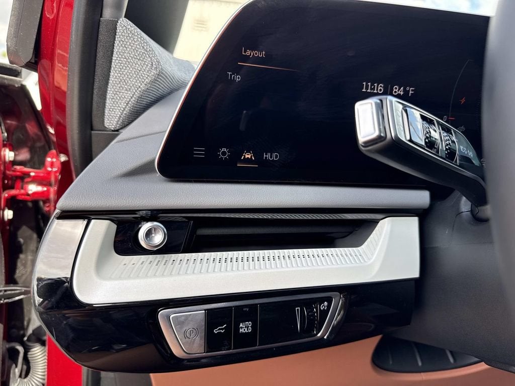 2027 Cadillac OPTIQ Premium Luxury