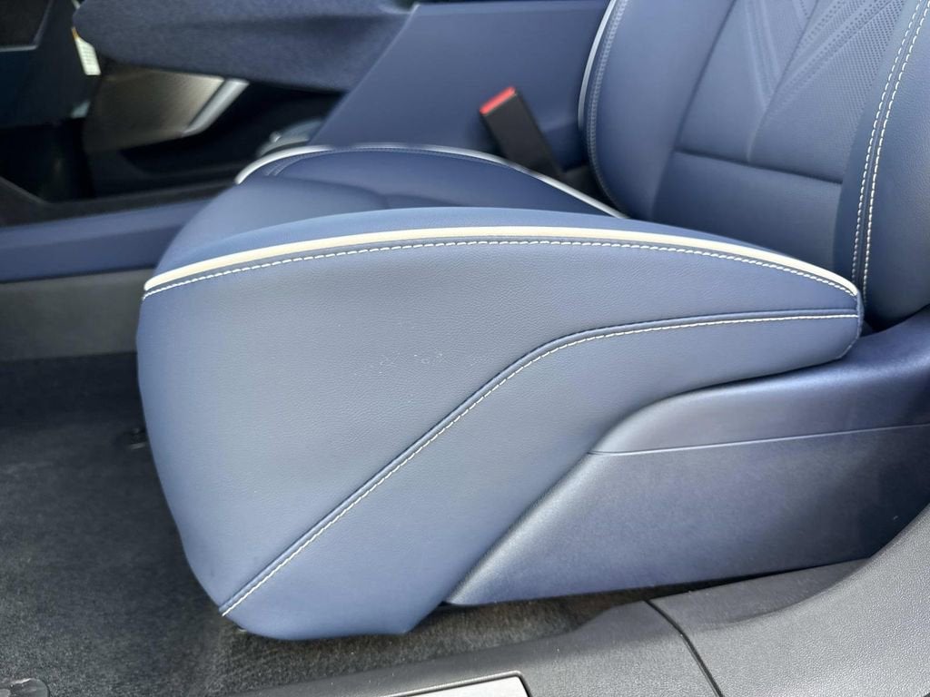 2026 Cadillac OPTIQ Premium Luxury