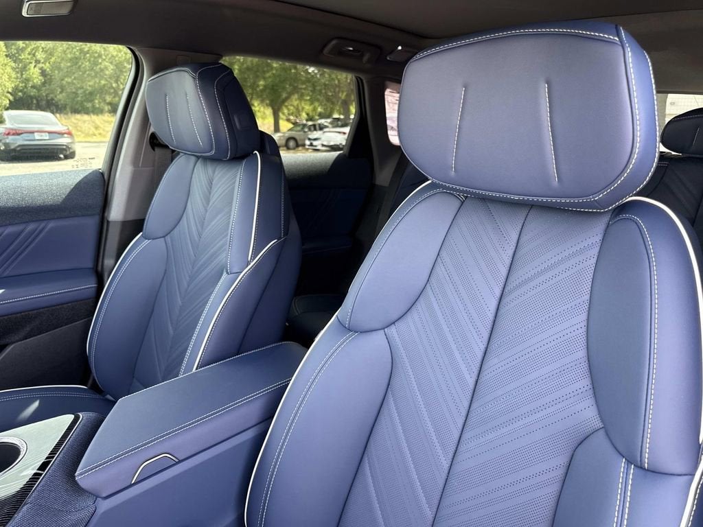 2026 Cadillac OPTIQ Premium Luxury