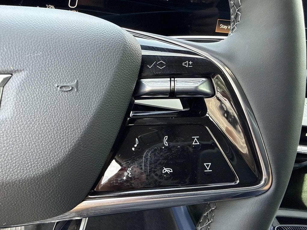 2026 Cadillac OPTIQ Premium Luxury