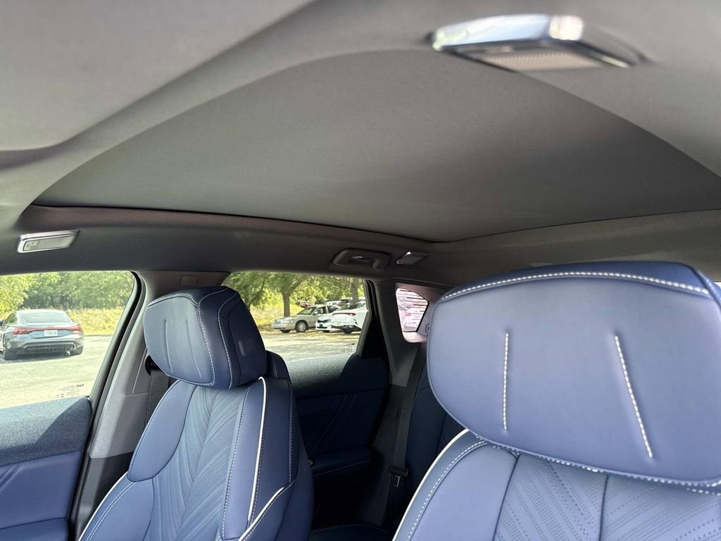 2026 Cadillac OPTIQ Premium Luxury