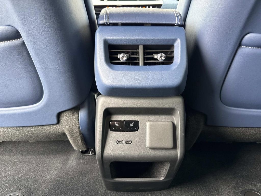 2026 Cadillac OPTIQ Premium Luxury