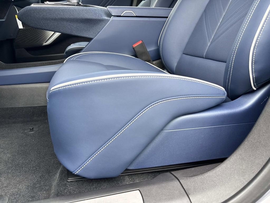 2026 Cadillac OPTIQ Premium Luxury