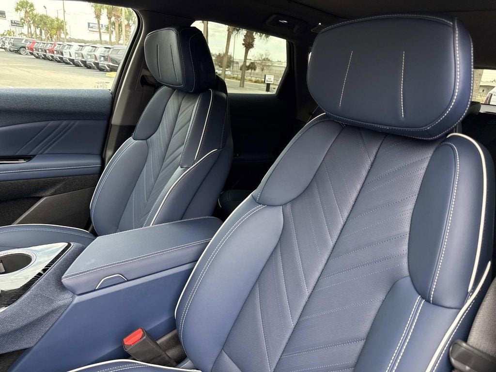 2026 Cadillac OPTIQ Premium Luxury