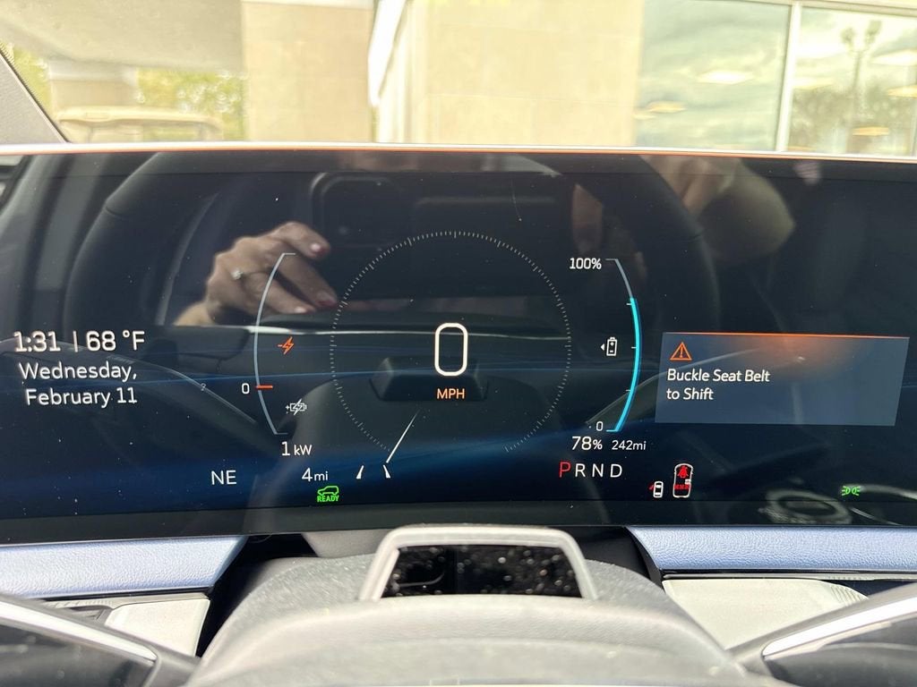 2026 Cadillac OPTIQ Premium Luxury