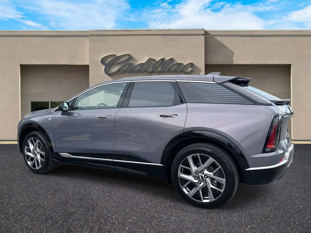 2026 Cadillac OPTIQ Premium Luxury