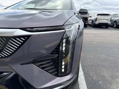 2026 Cadillac OPTIQ Premium Luxury