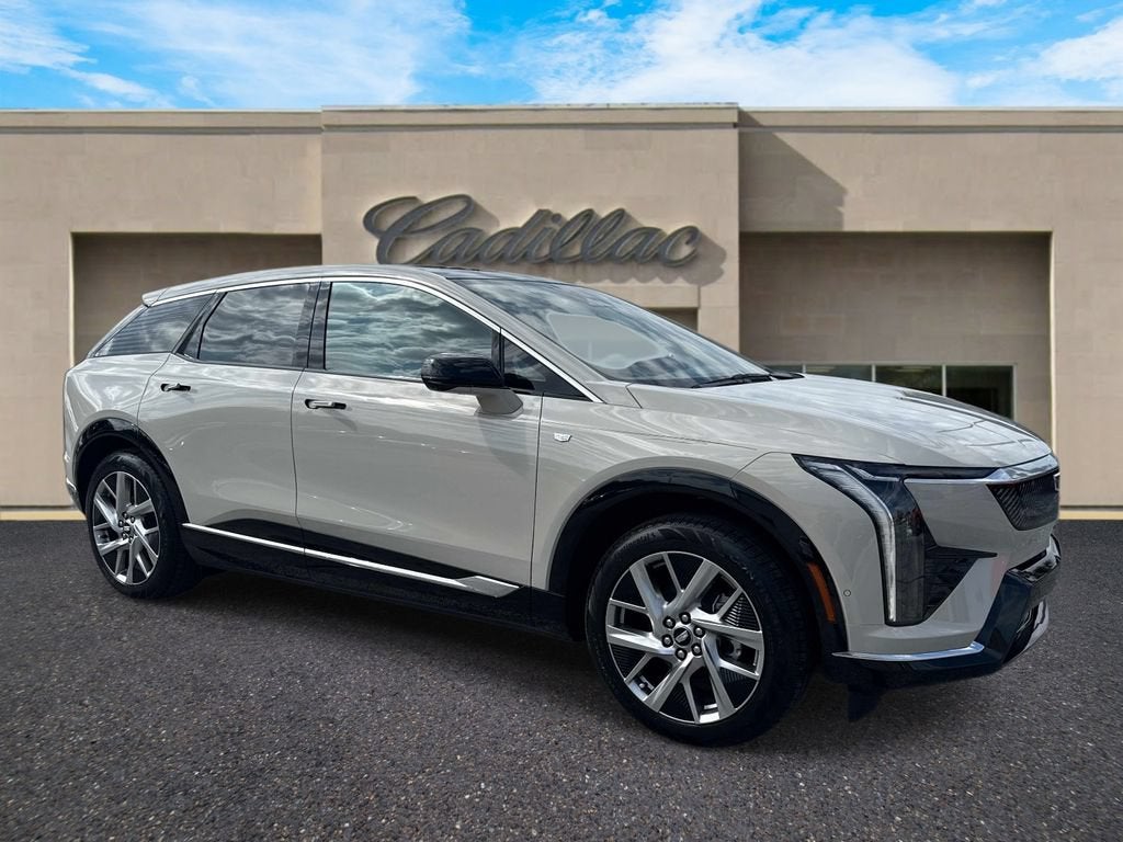 2027 Cadillac OPTIQ Premium Luxury