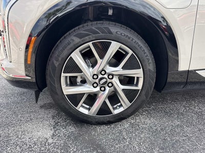 2027 Cadillac OPTIQ Premium Luxury
