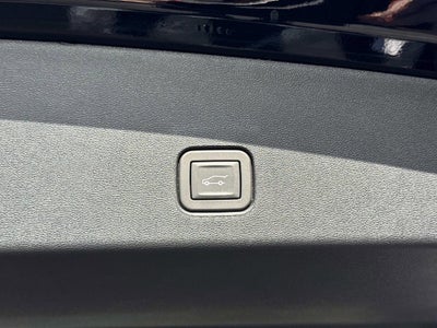 2026 Cadillac OPTIQ Premium Luxury