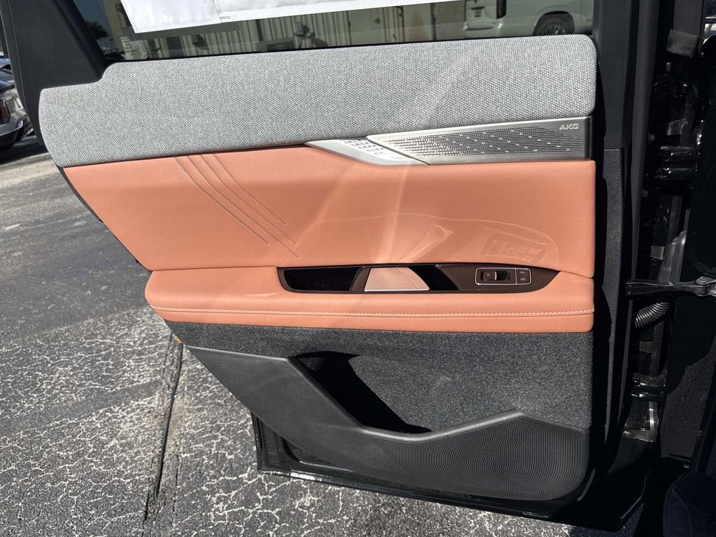 2026 Cadillac OPTIQ Premium Luxury