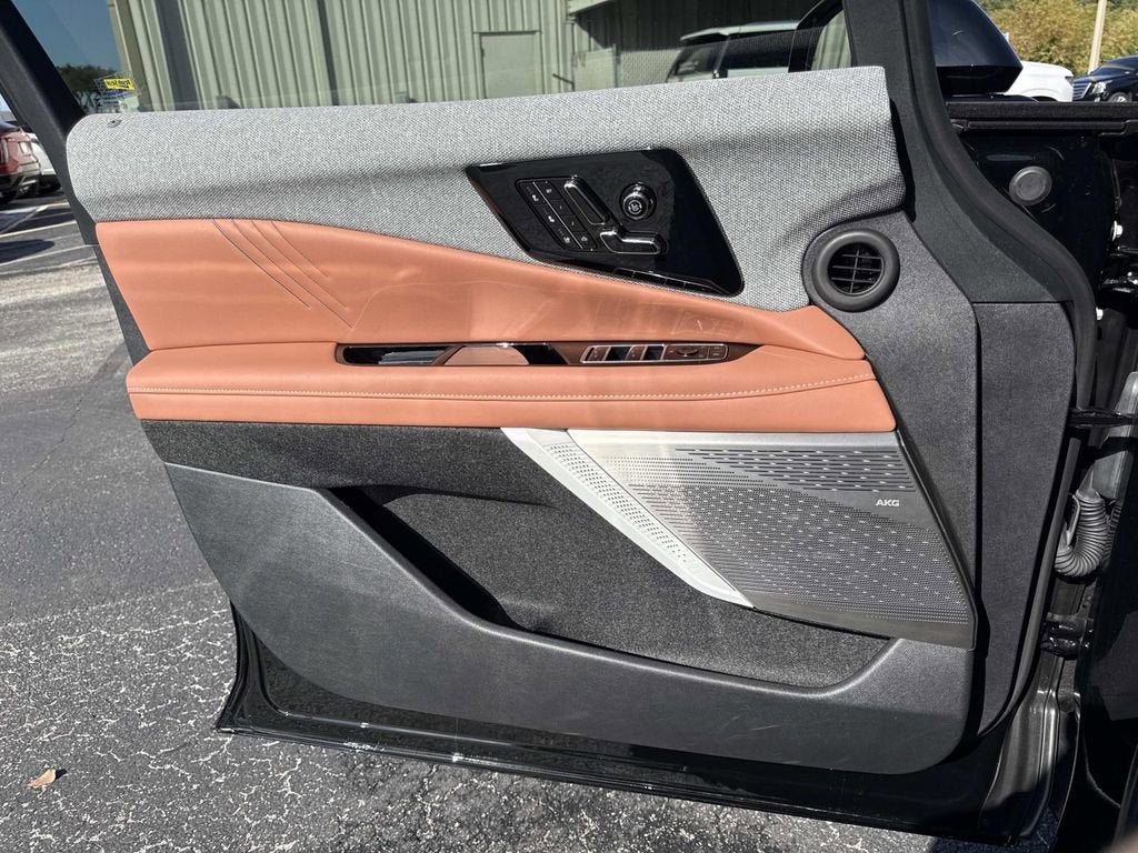 2026 Cadillac OPTIQ Premium Luxury