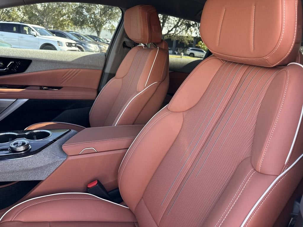 2026 Cadillac OPTIQ Premium Luxury