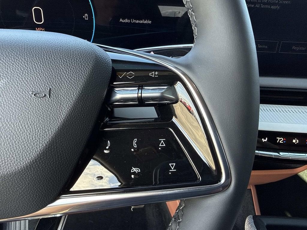 2026 Cadillac OPTIQ Premium Luxury