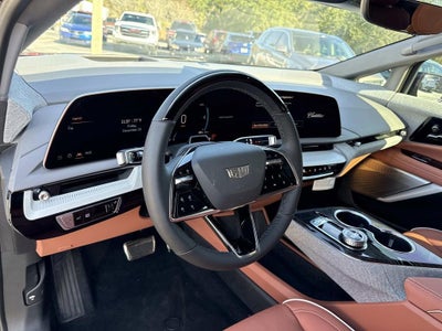 2026 Cadillac OPTIQ Premium Luxury