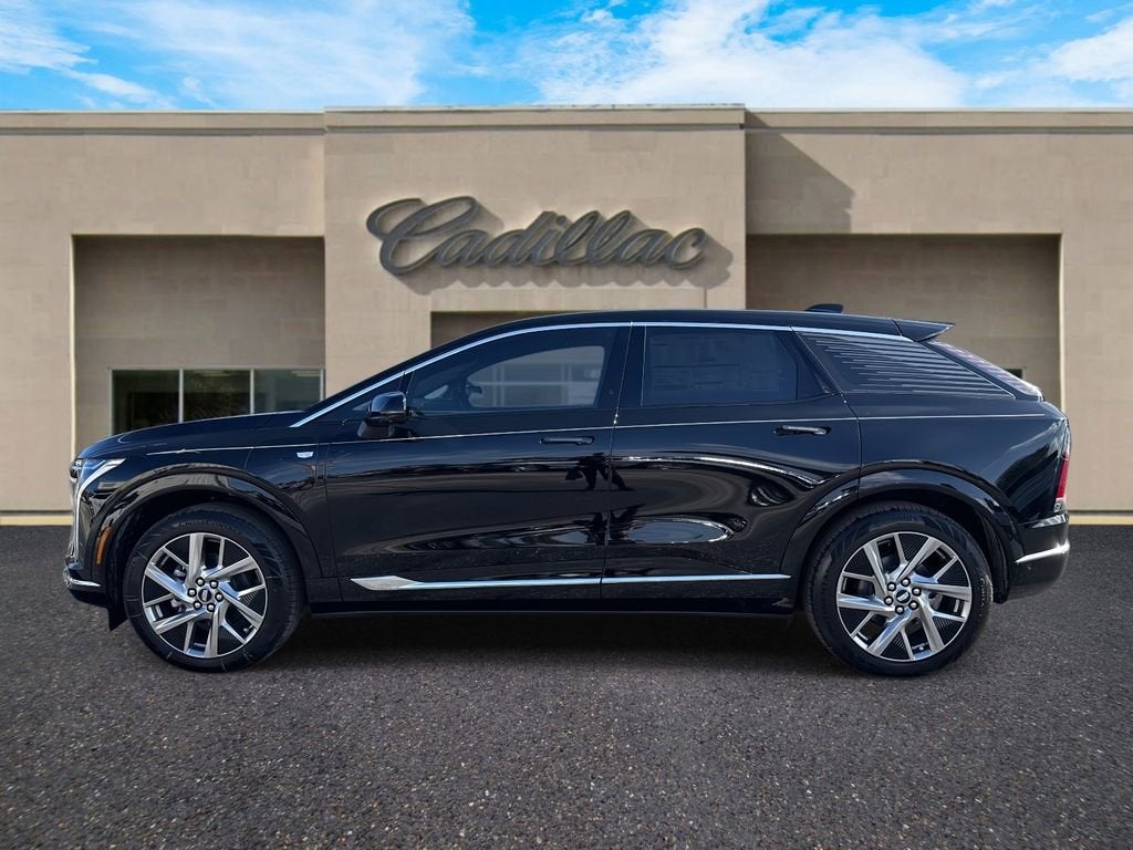 2026 Cadillac OPTIQ Premium Luxury