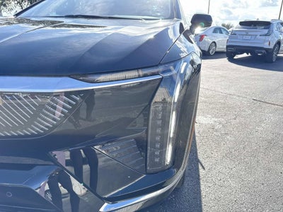 2026 Cadillac OPTIQ Premium Luxury