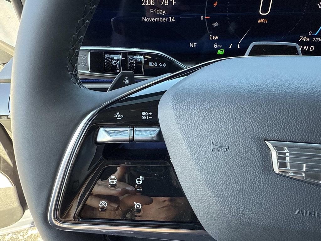2026 Cadillac OPTIQ Premium Luxury