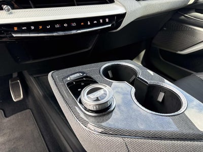2025 Cadillac OPTIQ Luxury 2