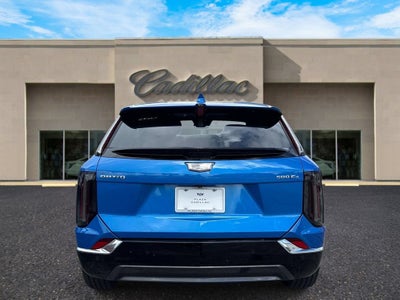 2025 Cadillac OPTIQ Luxury 2