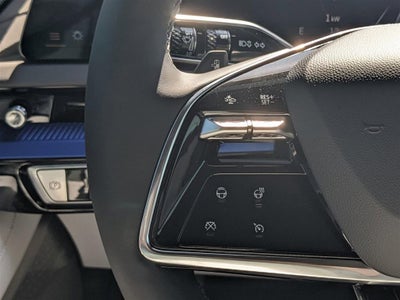 2025 Cadillac OPTIQ Luxury 2