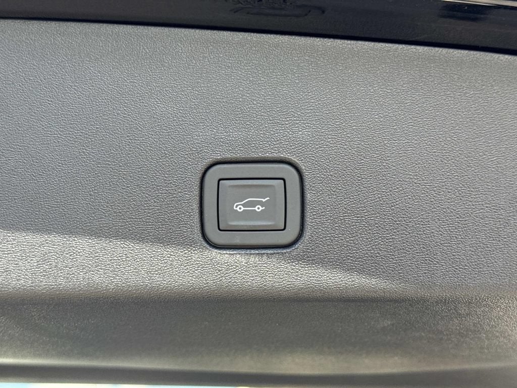 2027 Cadillac OPTIQ Sport