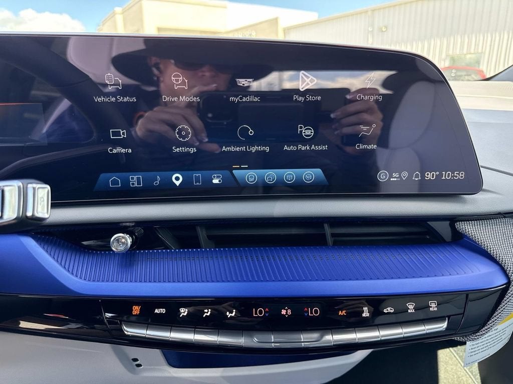 2027 Cadillac OPTIQ Sport