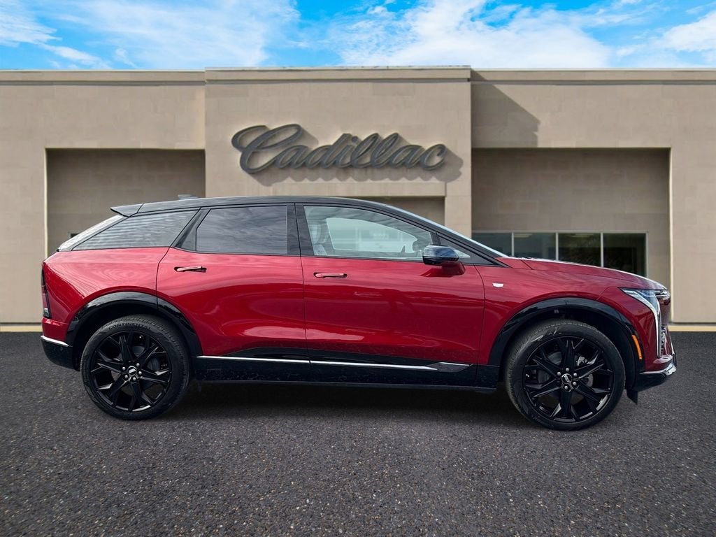2027 Cadillac OPTIQ Premium Sport
