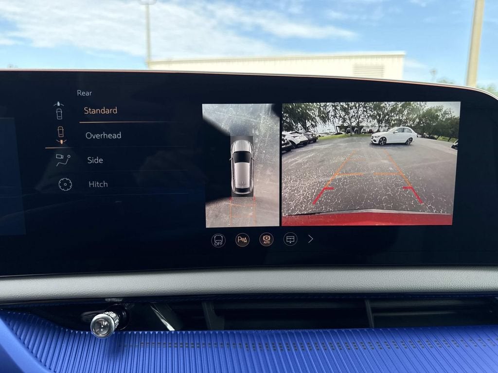 2027 Cadillac OPTIQ Premium Sport