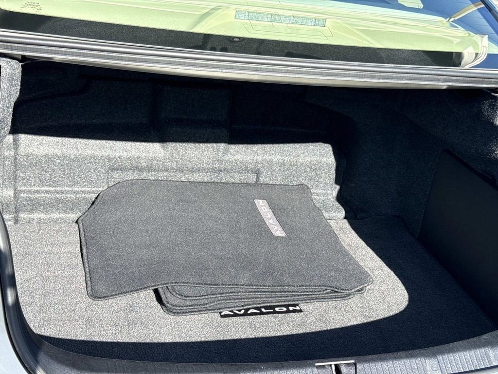 2015 Toyota Avalon Hybrid XLE Touring