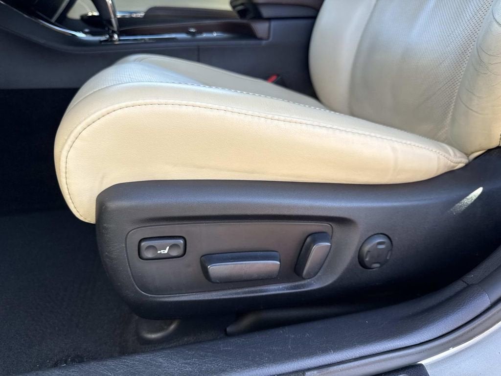 2015 Toyota Avalon Hybrid XLE Touring