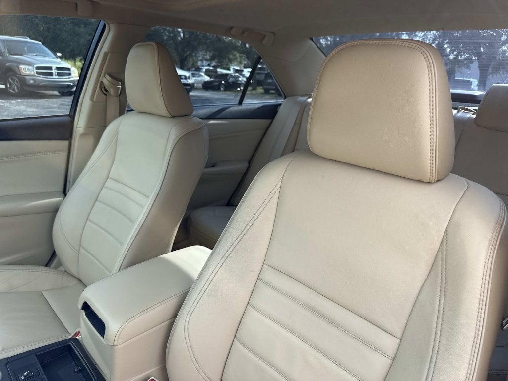 2017 Toyota Camry XLE