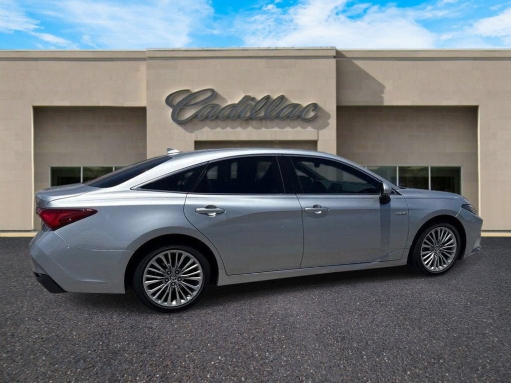 2021 Toyota Avalon Hybrid Limited