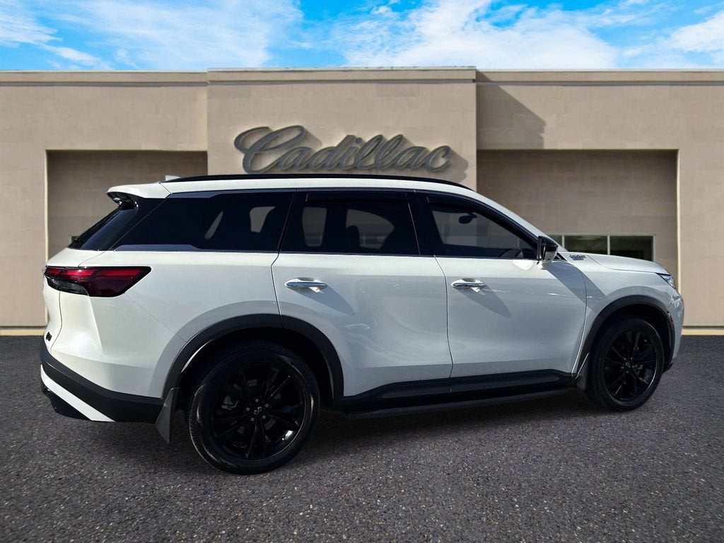 2025 INFINITI QX60 LUXE
