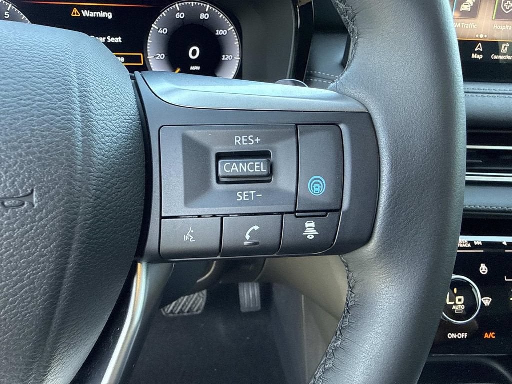 2025 INFINITI QX60 LUXE