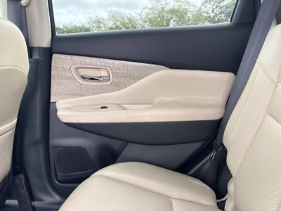 2022 Nissan Murano SL