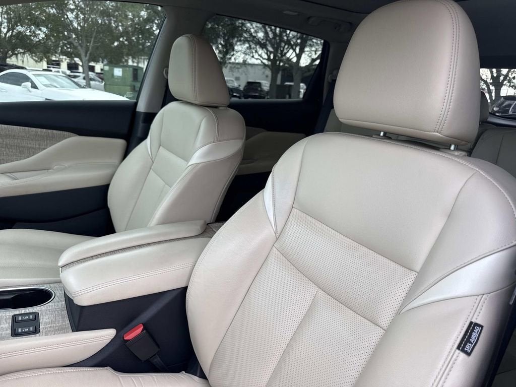 2022 Nissan Murano SL