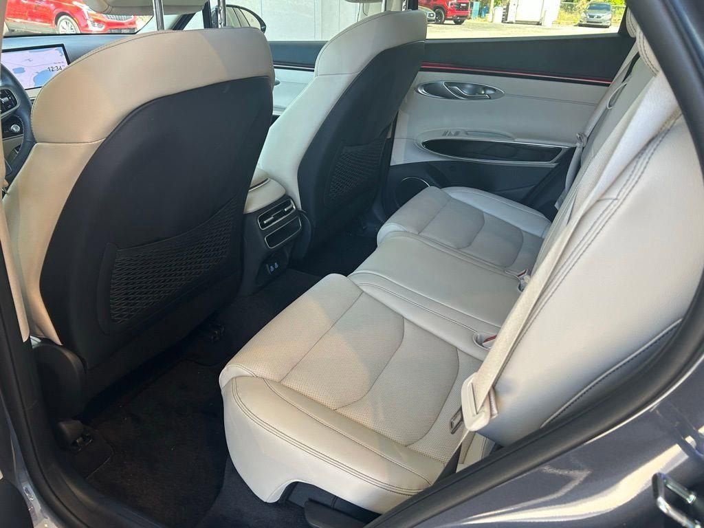 2026 Genesis GV70 2.5T