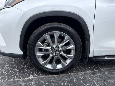 2023 Toyota Highlander Hybrid Limited