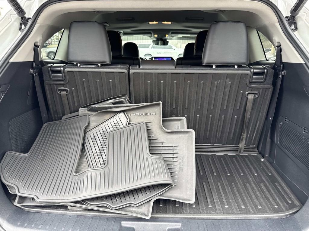 2023 Toyota Highlander Hybrid Limited