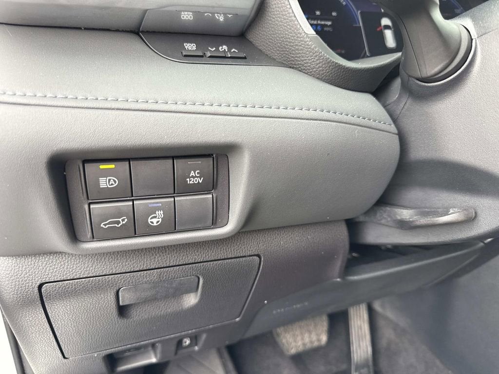 2023 Toyota Highlander Hybrid Limited