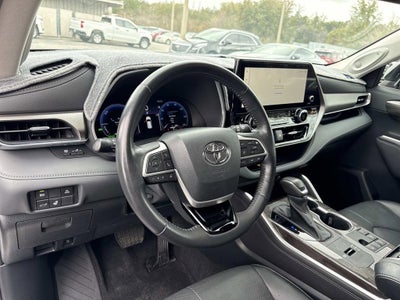 2023 Toyota Highlander Hybrid Limited