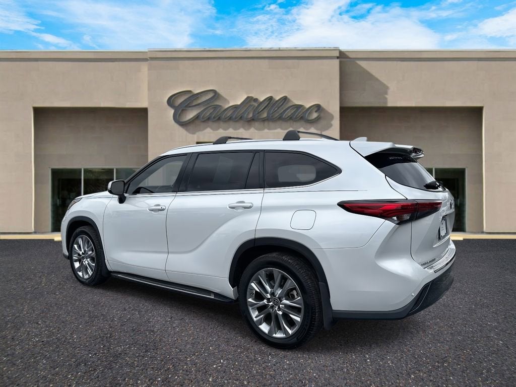 2023 Toyota Highlander Hybrid Limited