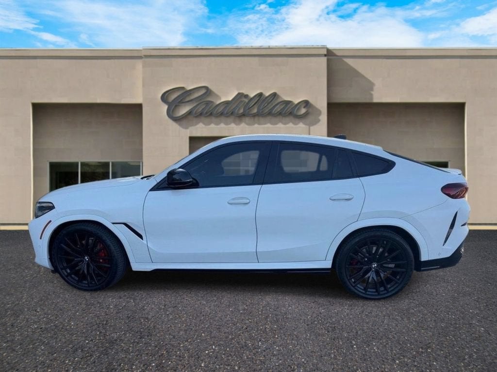 2023 BMW X6 xDrive40i