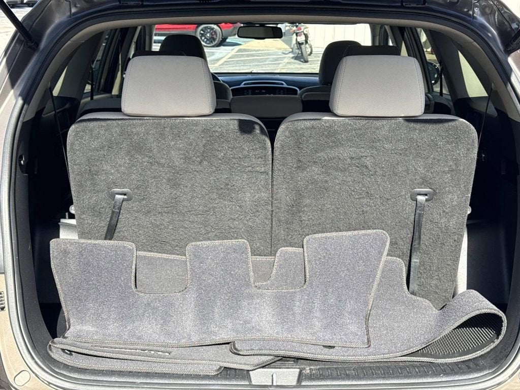 2019 Kia Sorento LX V6