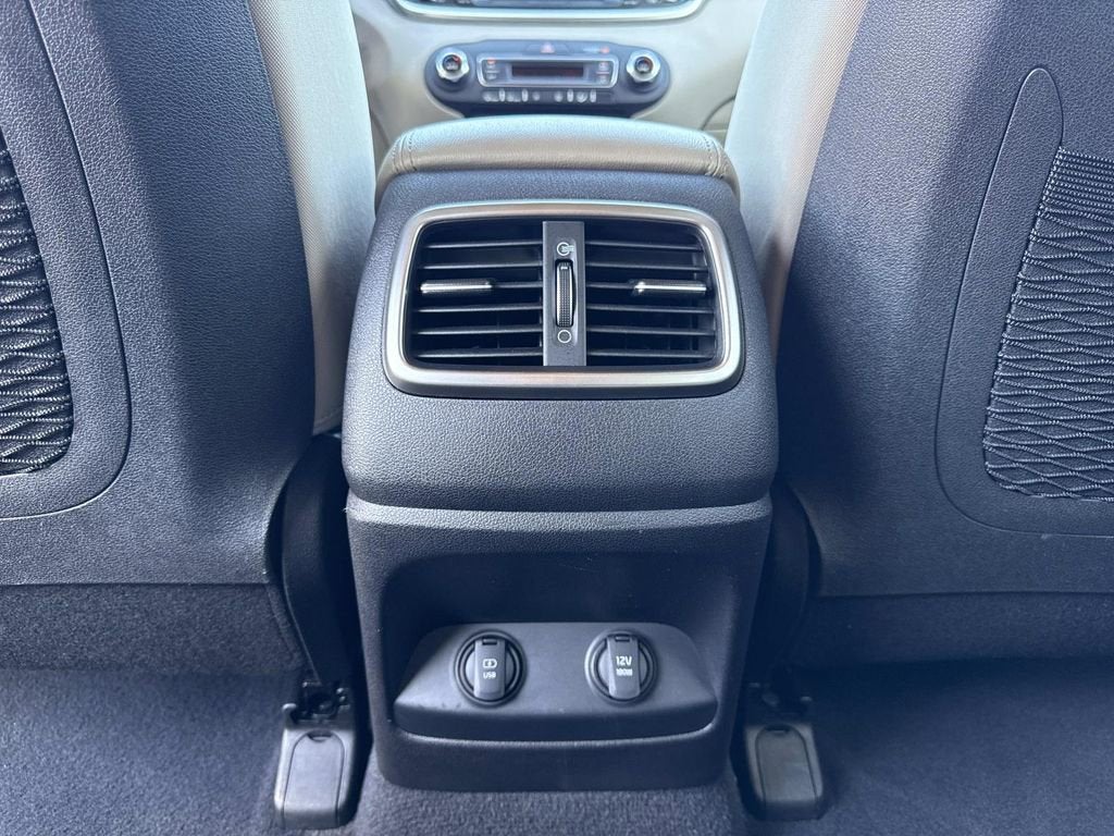 2019 Kia Sorento LX V6