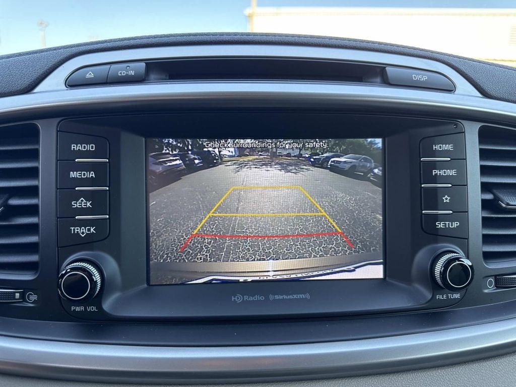 2019 Kia Sorento LX V6