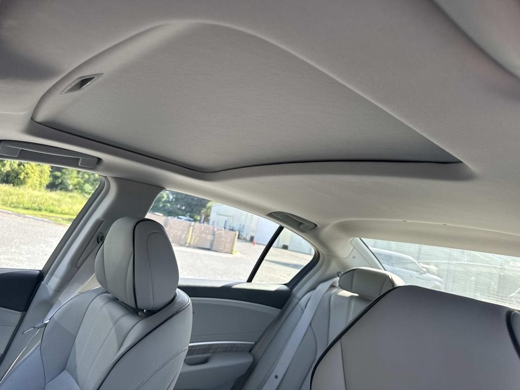 2018 Acura RLX w/Technology Pkg