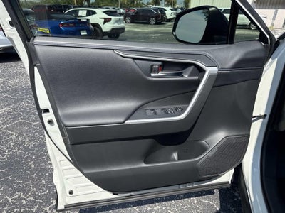 2020 Toyota RAV4 Hybrid XSE