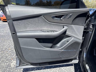 2025 Audi SQ8 Prestige